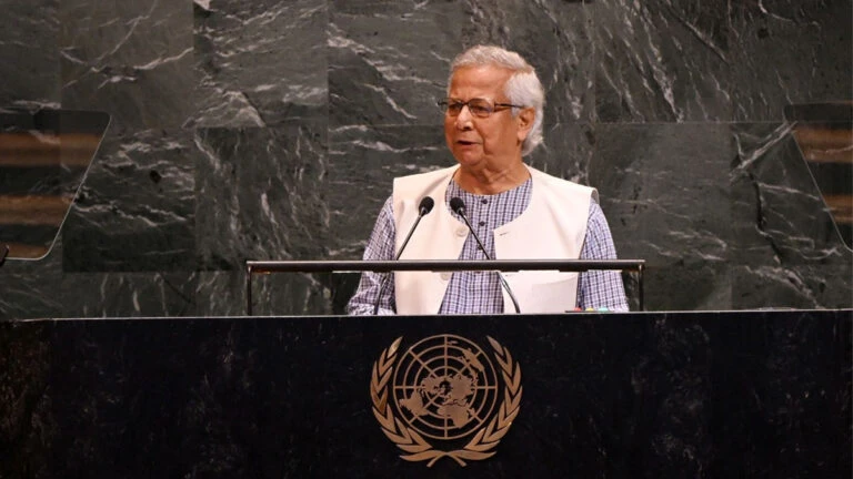 পাচার হওয়া অর্থ ফিরিয়ে দিতে আন্তর্জাতিক সহযোগিতার আহ্বান: প্রধান উপদেষ্টার