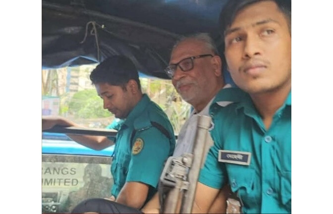 ডিআরইউ ঘটনার জেরে লতিফ সিদ্দিকীসহ ১৪ জনকে গ্রেফতার দেখালো পুলিশ