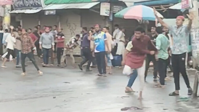 মুরাদনগরে বিএনপি-এনসিপি সংঘর্ষে উত্তেজনা, আহত অন্তত ১৫ জন