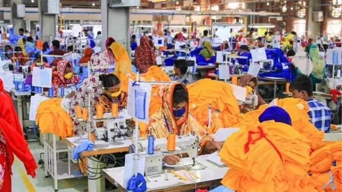 ইইউতে চলতি বছরে দেশে তৈরি পোশাক রপ্তানি বেড়েছে প্রায় ১৮%