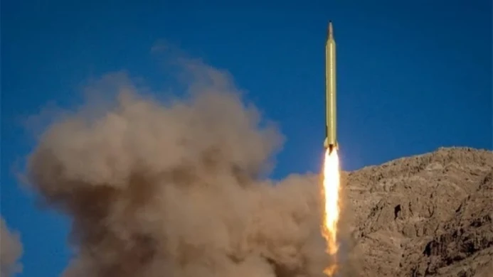 ইসরায়েল ও মার্কিন ঘাঁটিতে ইরানের রাতভর তীব্র হামলা