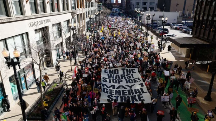 যুক্তরাষ্ট্রজুড়ে ট্রাম্পবিরোধী ‘নো কিংস’ আন্দোলনে ব্যাপক বিক্ষোভ