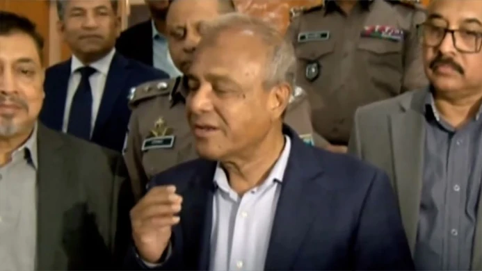 নির্বাচনে আইনশৃঙ্খলা বাহিনীকে নিরপেক্ষ থাকার নির্দেশ: স্বরাষ্ট্র উপদেষ্টা