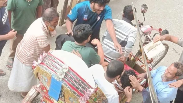 ভূমিকম্পে ঢাবিতে হলের ছাদ থেকে লাফ দিয়ে ভিপিসহ ৬ শিক্ষার্থী আহত