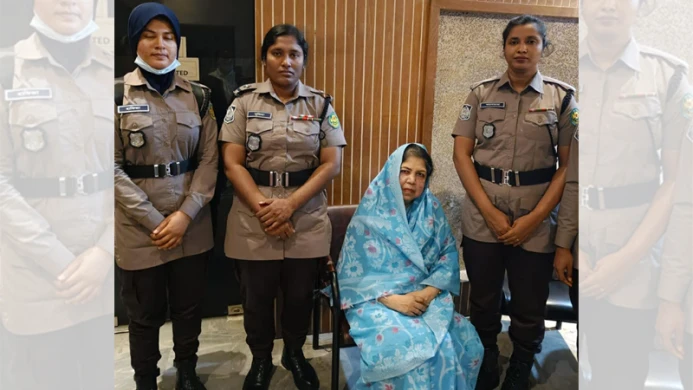 ধানমন্ডি থেকে সাবেক স্পিকার শিরীন শারমিন চৌধুরী আটক