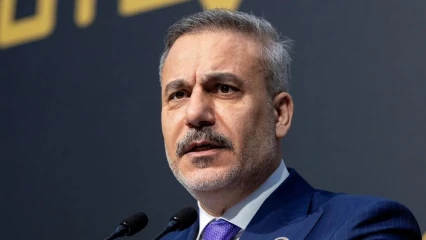 হরমুজ প্রণালীতে মাইন অপসারণে অংশ নিতে পারে তুরস্ক: পররাষ্ট্রমন্ত্রী