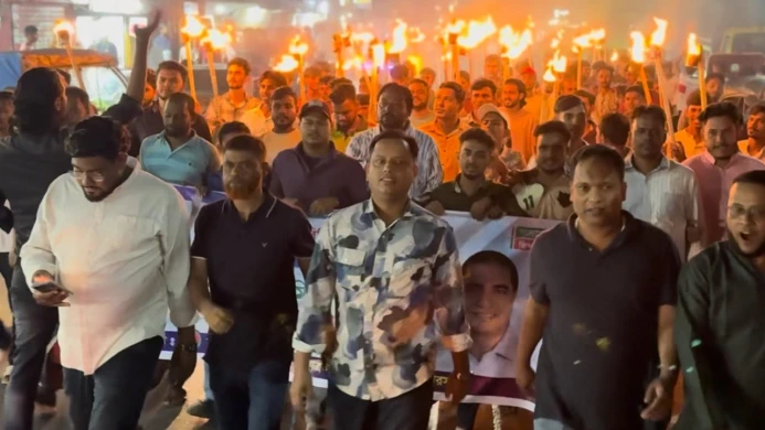 পটিয়ায় যুবদলের আ.লীগ বিরোধী মিছিলে যুবলীগ–ছাত্রলীগ