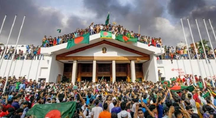 জুলাই যোদ্ধারা পাবেন ভাতা, সরকারি চাকরিতে অগ্রাধিকার ও চিকিৎসা সেবা