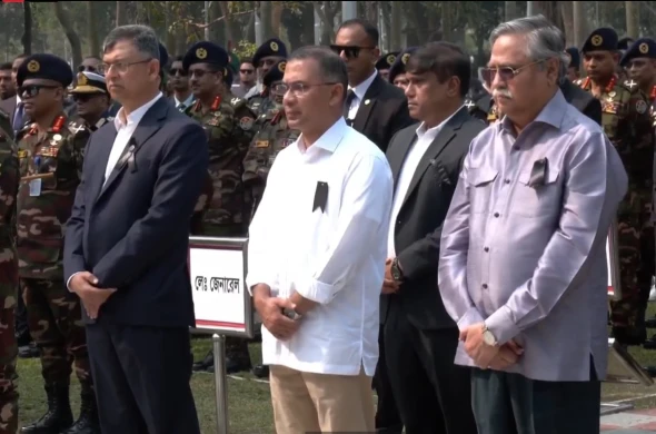 পিলখানা ট্র্যাজেডি: শহিদ সেনাদের স্মরণে রাষ্ট্রপতি ও প্রধানমন্ত্রীর শ্রদ্ধা