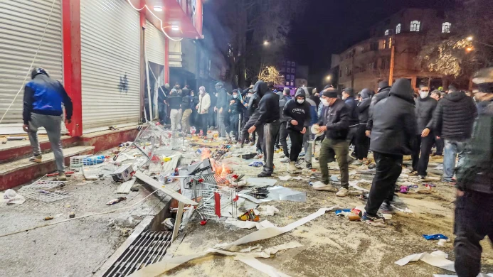 ইরানে সরকারবিরোধী বিক্ষোভে উত্তাল , সহিংসতায় নিহত ৪৫