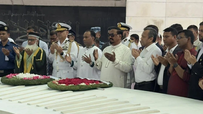 স্পিকার–ডেপুটি স্পিকারের শ্রদ্ধা নিবেদন জিয়া-খালেদা জিয়ার সমাধিতে