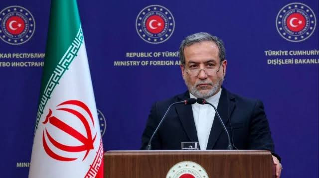 পারমাণবিক ইস্যুতে ইরান-ইইউর গঠনমূলক আলোচনা শুরু