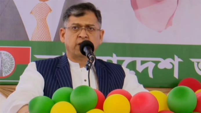 আ.লীগ দল নয়, ছিল প্রভাবশালী মাফিয়া নেটওয়ার্ক: সালাহউদ্দিন আহমেদ
