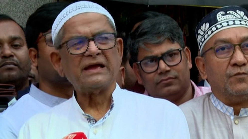 স্বাস্থ্যগত সিদ্ধান্তের ওপর নির্ভর করছে খালেদা জিয়ার লন্ডন যাত্রা: মির্জা ফখরুল