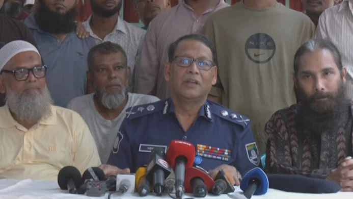 দুর্গাপূজা ঘিরে সুরক্ষা জোরদার, তৎপর গোয়েন্দা নজরদারি: আইজিপি