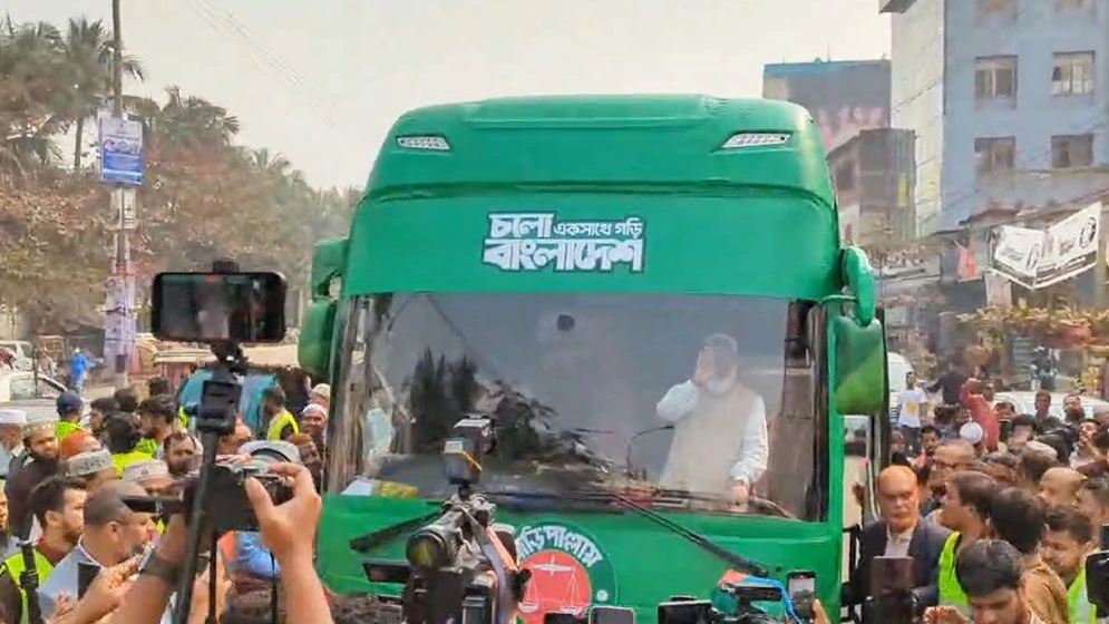 মিরপুরে মাল্টিমিডিয়া প্রচারবাস উদ্বোধন করলেন জামায়াত আমির