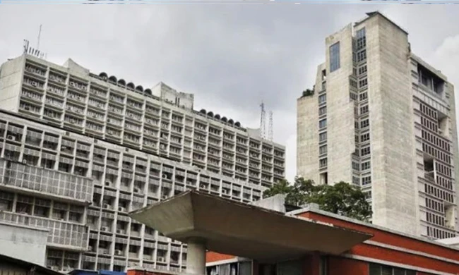 সচিবালয়ের নতুন ভবনে আগুন, দ্রুত নিয়ন্ত্রণে