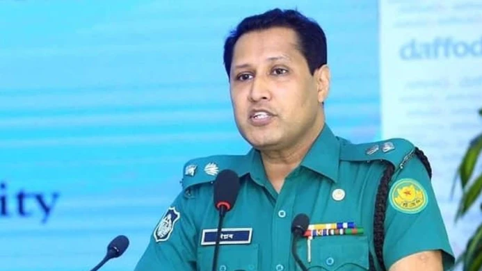 দুর্নীতির অভিযোগে বিপ্লব কুমারসহ চারজনের দেশত্যাগে নিষেধাজ্ঞা