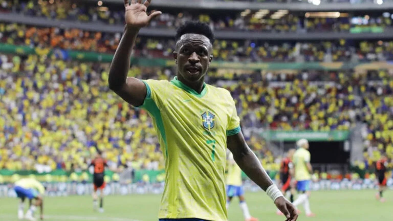 দক্ষিণ কোরিয়াকে গোলবন্যায় ভাসিয়ে ব্রাজিলের প্রীতি ম্যাচে দাপুটে জয়