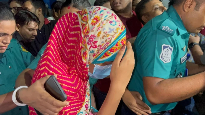 জবি ছাত্রদল নেতা জুবায়েদ হত্যায় তার ছাত্রীকে গ্রেফতার