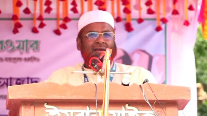 উপদেষ্টারা গোপনে নির্দিষ্ট দলকে ক্ষমতায় নিতে কাজ করছে: গোলাম পরওয়ার