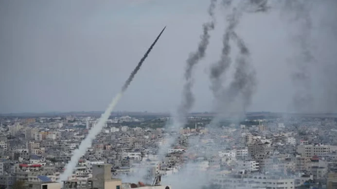 ভোরে ইসরায়েলে ক্ষেপণাস্ত্র হামলা ইরানের