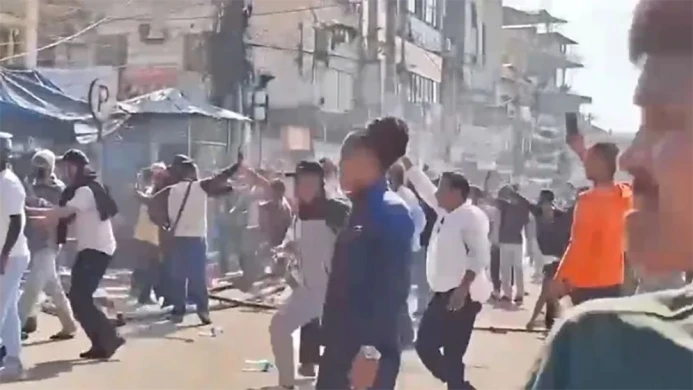 জেন-জি আন্দোলনে নেপাল উত্তপ্ত, পরিস্থিতি সামলাতে কারফিউ জারি