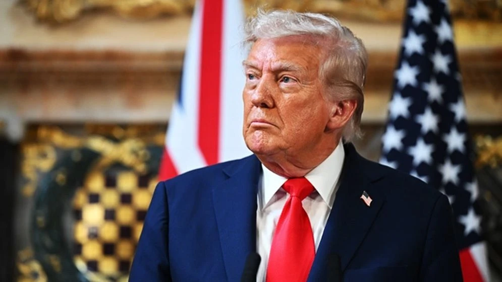 কানাডার সঙ্গে বাণিজ্য আলোচনা স্থগিতের ঘোষণা দিলেন ট্রাম্প