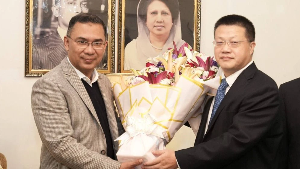 চীনা রাষ্ট্রদূতের সঙ্গে তারেক রহমানের সৌজন্য সাক্ষাৎ