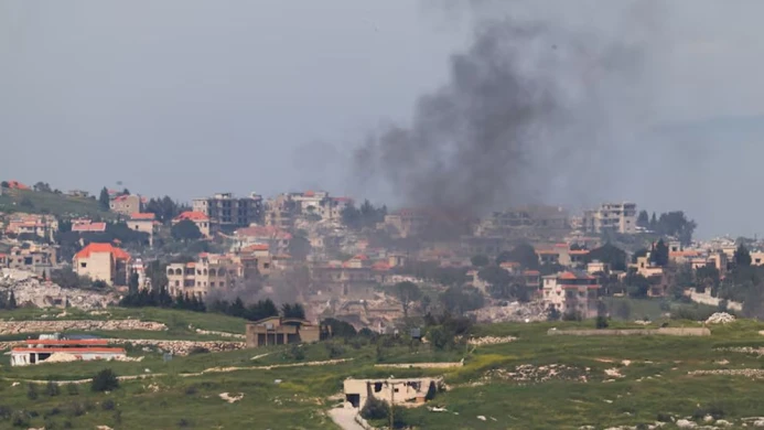 যুদ্ধবিরতির মাঝেই লেবাননে ইসরাইলি হামলায় নিহত ৬