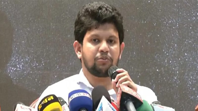 ''এক এগারো পদধ্বনি শোনা যাচ্ছে"-তথ্য উপদেষ্টা মাহফুজ আলম