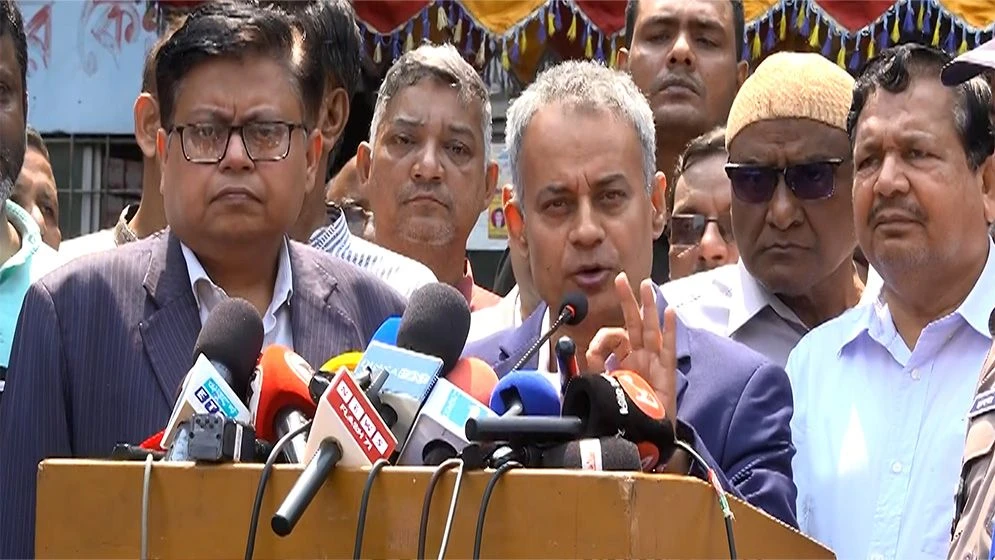 গণপরিবহন ঈদে স্বাভাবিক, যাত্রী স্বাচ্ছন্দ্যে বাড়ি ফিরছেন: সড়ক মন্ত্রী