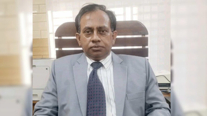 ১৭ বিয়ের অভিযোগে বরখাস্ত বন কর্মকর্তা কবির পুলিশ হেফাজতে