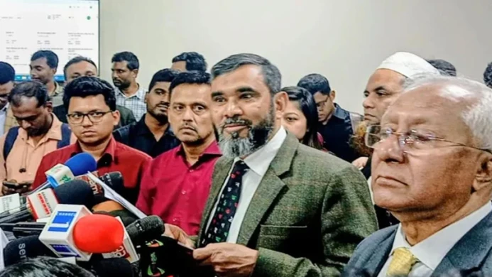 ভোটের সময় মাঠে থাকবে প্রায় দশ লাখ আইনশৃঙ্খলা সদস্য: ইসি