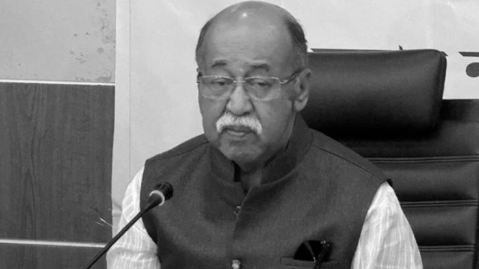 সাবেক শিল্পমন্ত্রী নূরুল মজিদ মাহমুদ হুমায়ূন আর নেই