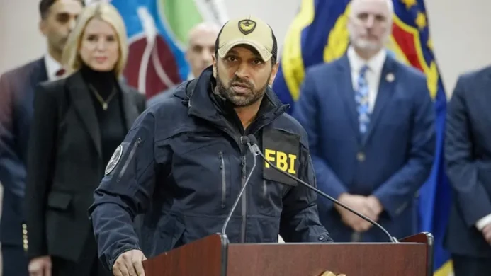 ইরানি হ্যাকারদের হামলায় এফবিআই প্রধানের ইমেইল হ্যাক