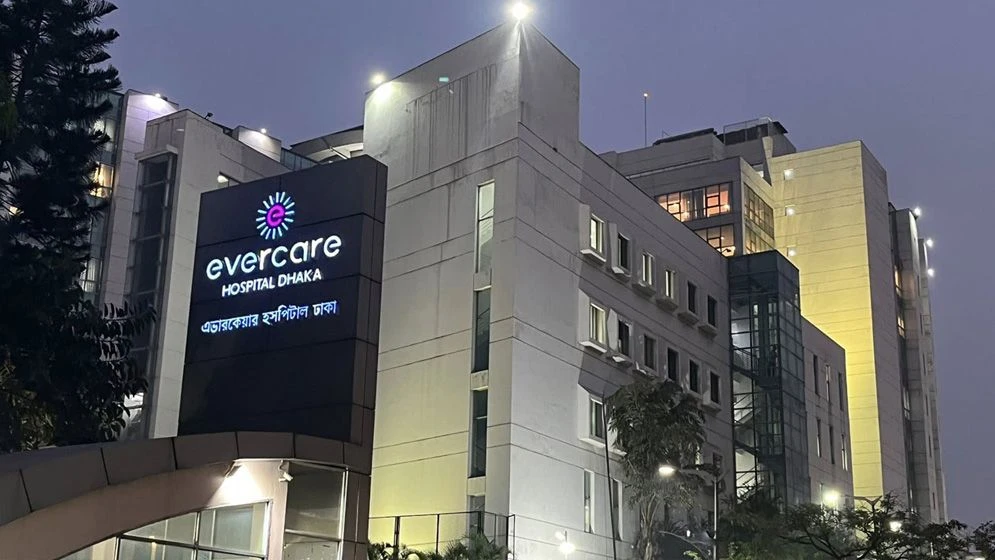 খালেদা জিয়ার চিকিৎসায় এভারকেয়ারে চীনা বিশেষজ্ঞ দল