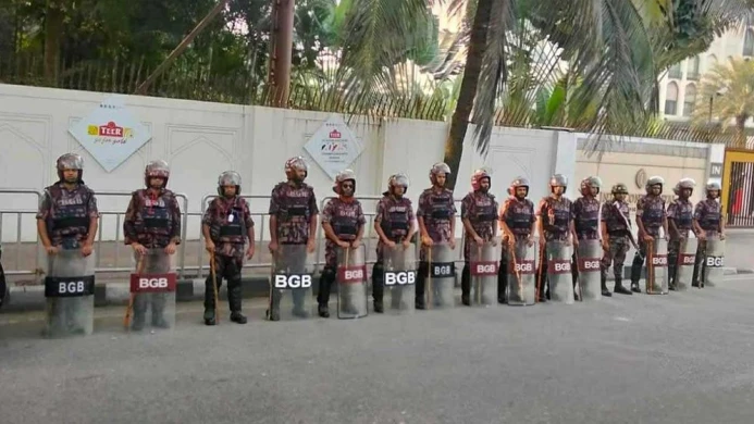 রাজধানী ও পার্শ্ববর্তী জেলায় কড়া নিরাপত্তা, মাঠে ১৪ প্লাটুন বিজিবি