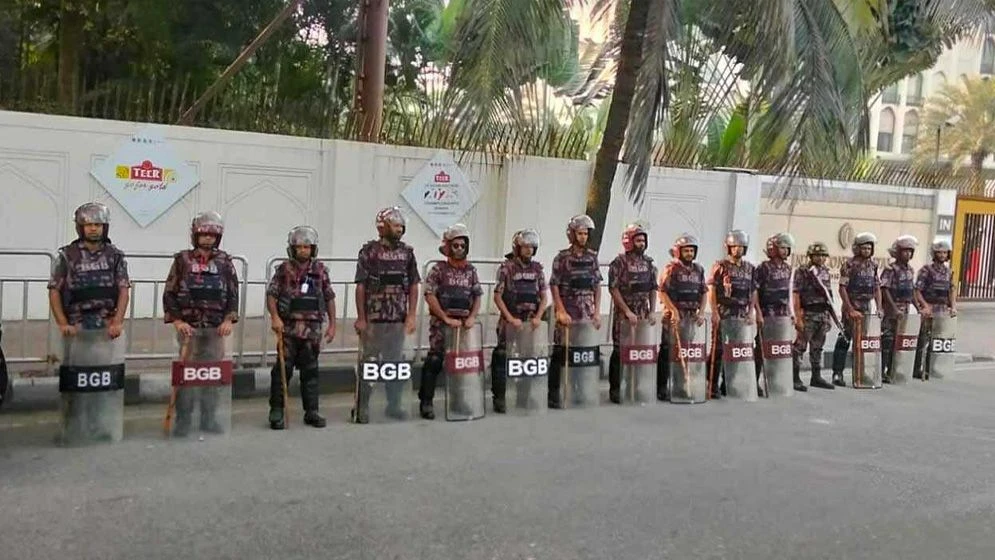 রাজধানী ও পার্শ্ববর্তী জেলায় কড়া নিরাপত্তা, মাঠে ১৪ প্লাটুন বিজিবি