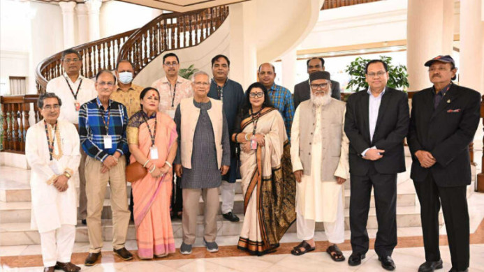 দুর্গাপূজা শান্তিপূর্ণ উদযাপনে সবার সতর্কতা জরুরি: প্রধান উপদেষ্টা