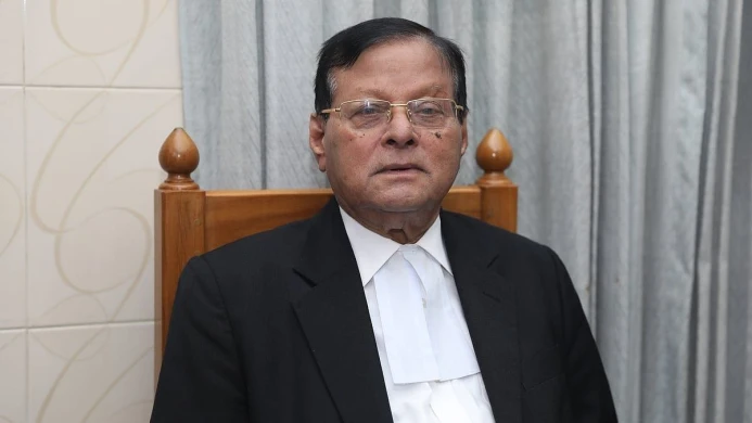 সাবেক আইনমন্ত্রী শফিক আহমেদ আর নেই