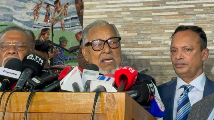 গণভোটে ‘হ্যাঁ’ বলার পক্ষে বিএনপি: নজরুল ইসলাম খান