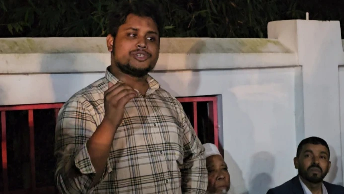 নেতৃত্ব আল্লাহর পক্ষ থেকেই নির্ধারিত হয় : হাসনাত আব্দুল্লাহ