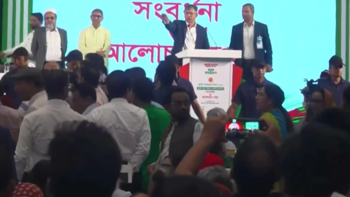 জুলাই শহীদদের ডকুমেন্টারি ঘিরে রাষ্ট্রপতির উপস্থিতিতে উত্তেজনা