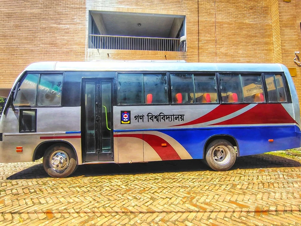 শিক্ষার্থীবান্ধব ভাড়ায় গণ বিশ্ববিদ্যালয়ে চালু হচ্ছে বাস সার্ভিস