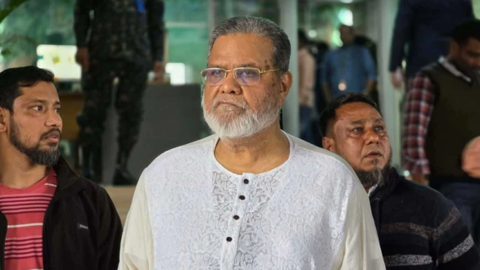 বিতর্কিত বক্তব্যের জেরে মঞ্জুরুল আহসান মুন্সীকে বহিষ্কার করল বিএনপি