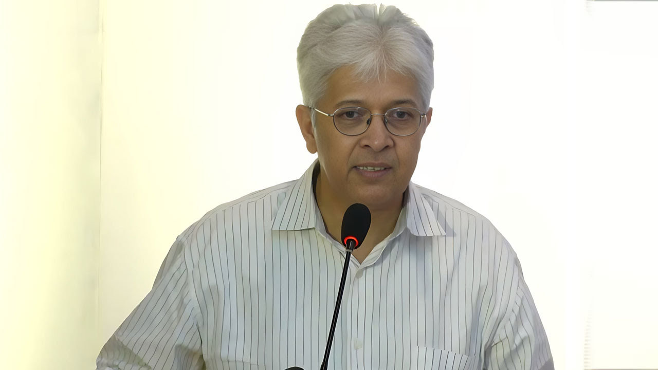 দক্ষিণ এশিয়ার জাহাজ নির্মাণ শিল্পে নেতৃত্বের দ্বারপ্রান্তে বাংলাদেশ: শিল্প উপদেষ্টা