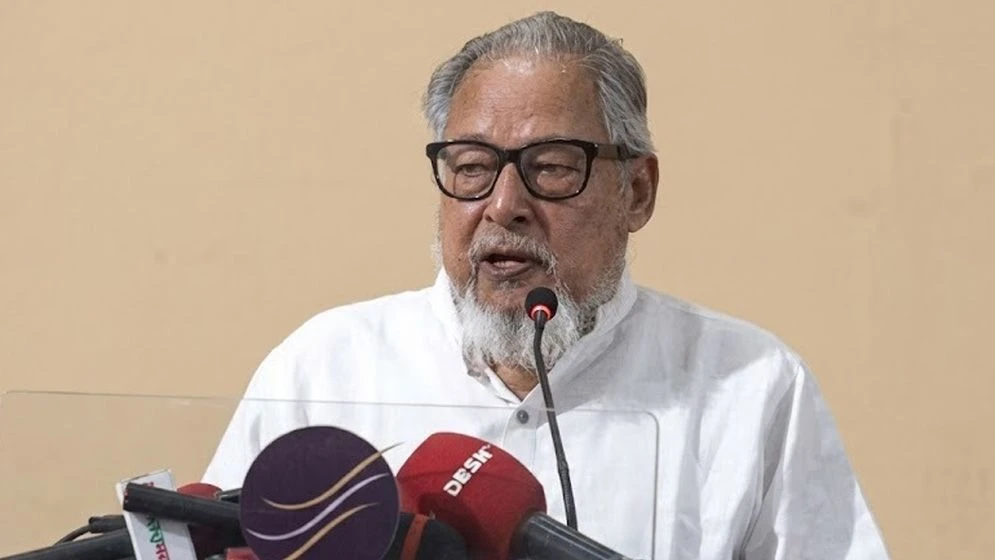 এভারকেয়ার হাসপাতালে ভর্তি নজরুল ইসলাম খান