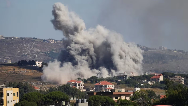 Israeli Strikes in South Lebanon Kill 5 Despite Ceasefire