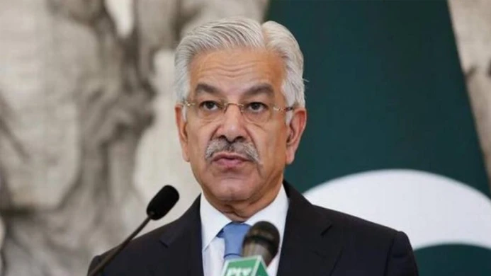 Pakistan Defence Minister warns India over military action